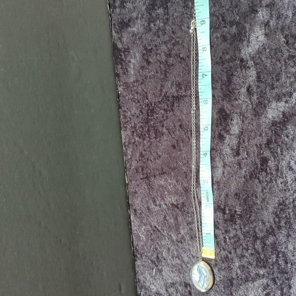 Unmarked Wild Pearl Stone Silver Tone Locket w/Adjustable Chain - Picture 7 of 7